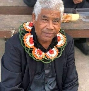 Meet your Posher, Semisi